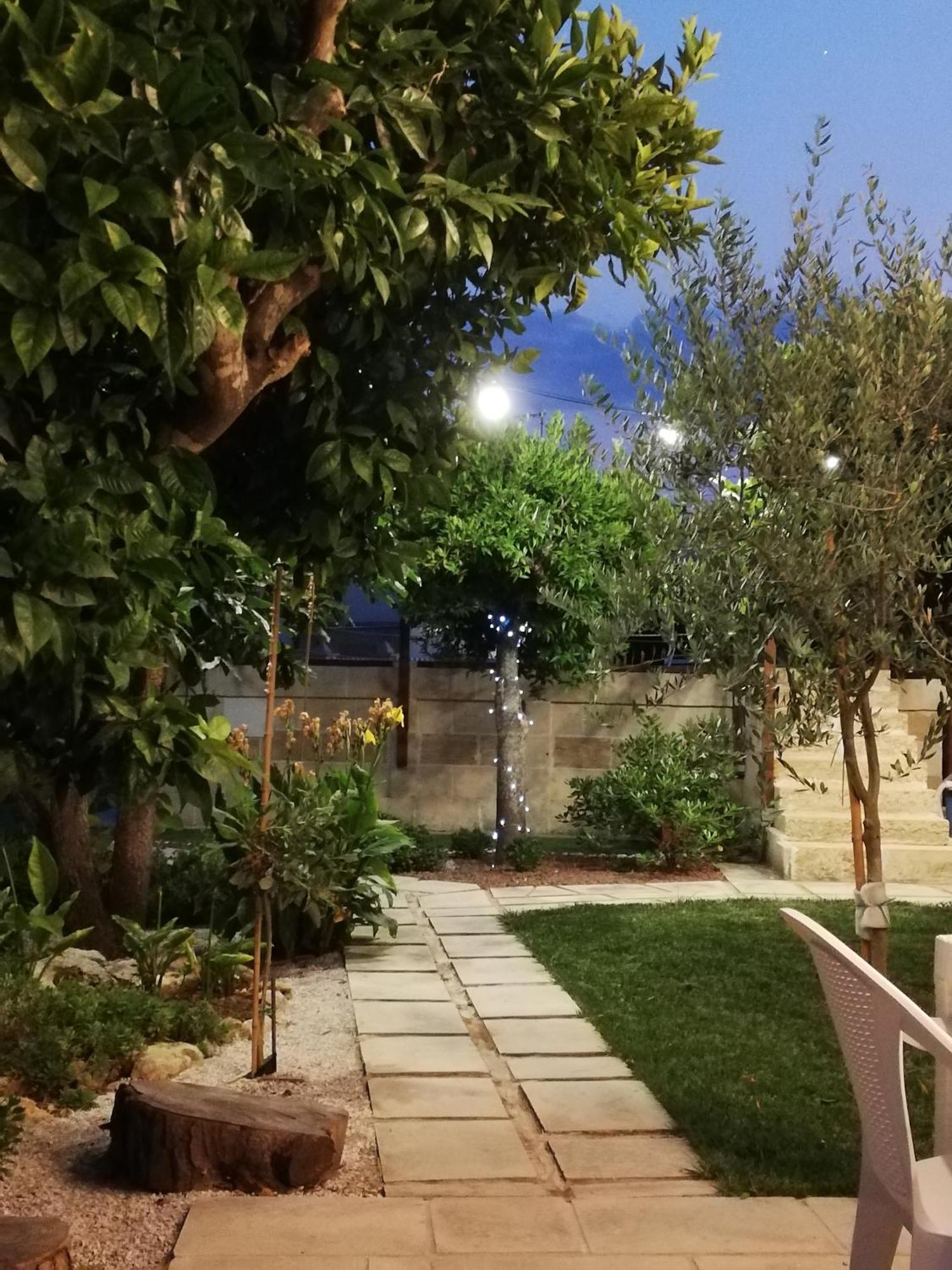 Ch Guest House 베르놀레 외부 사진